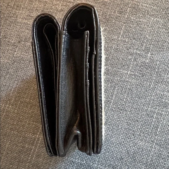 Brighton embroidered cat wallet - Picture 4 of 7